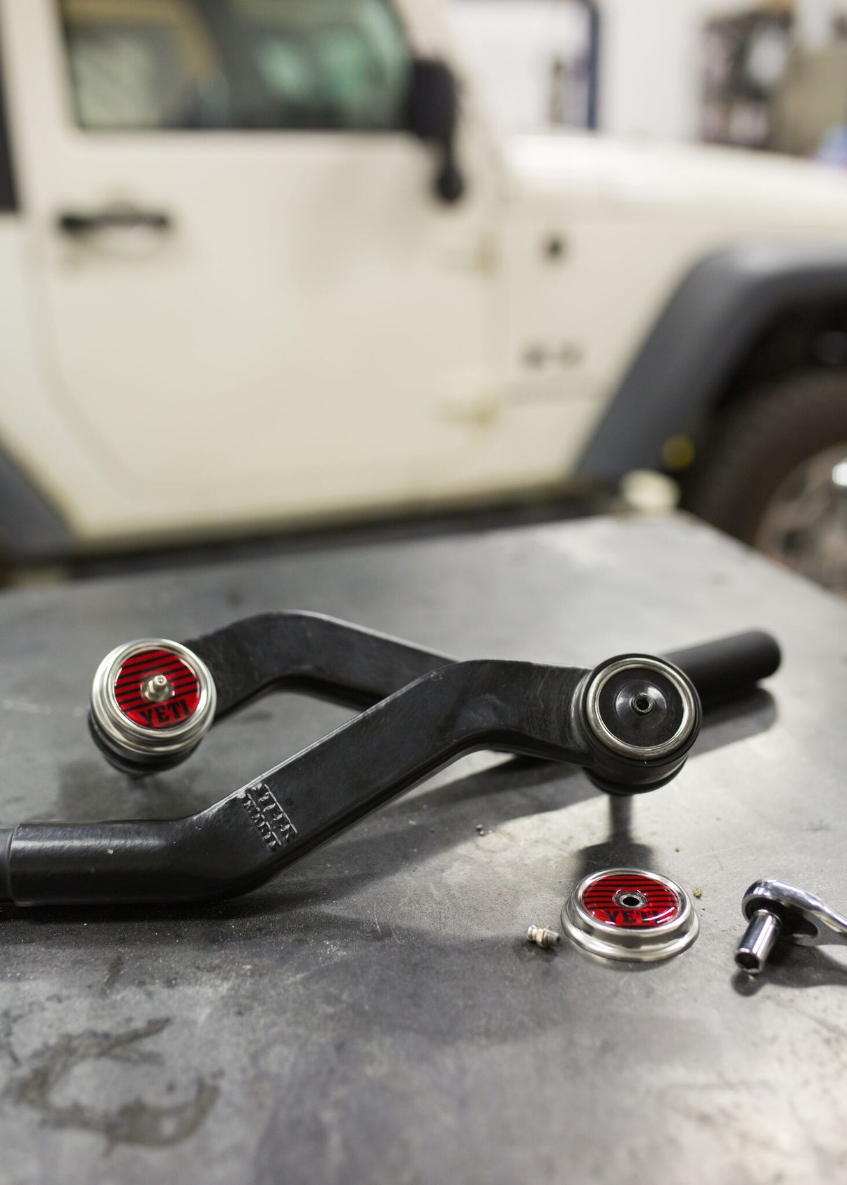 YETI XD™ Draglink and Tie Rod Cap-Cap
